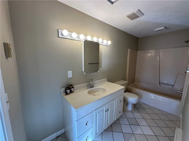 $1,850 | Westerly, Westerly, RI 02891