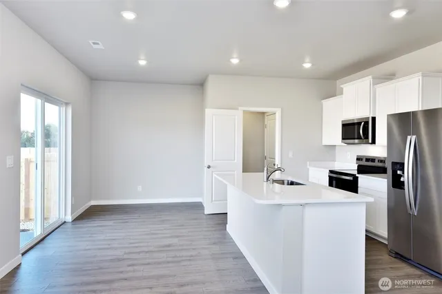 $580,900 | 9745 Hay Street Southeast, Yelm, WA 98597