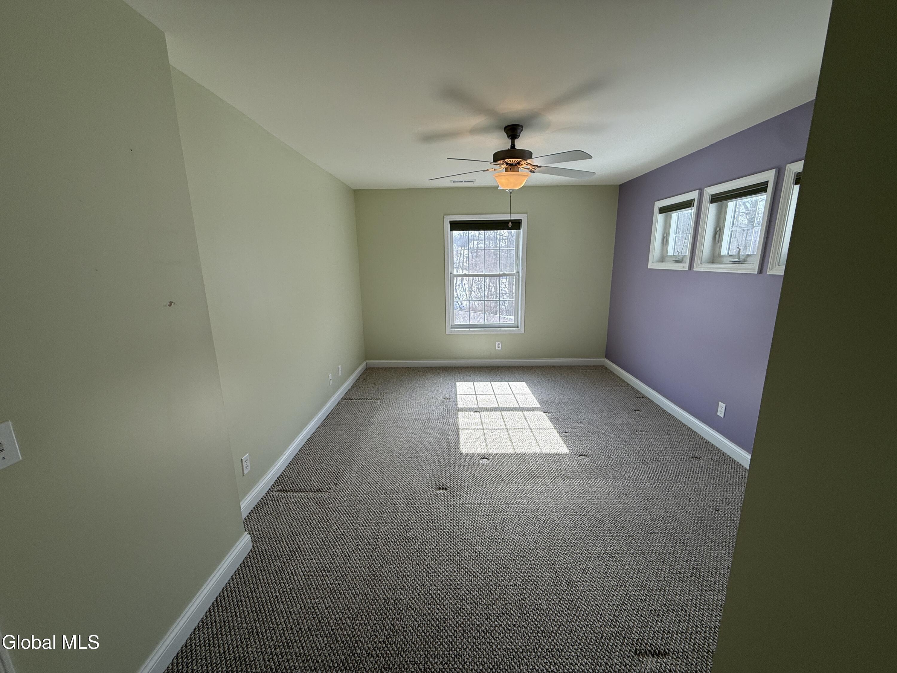 802 Royale Court North Greenbush, NY 12180 - Photo 18 of 30 IMG_5523