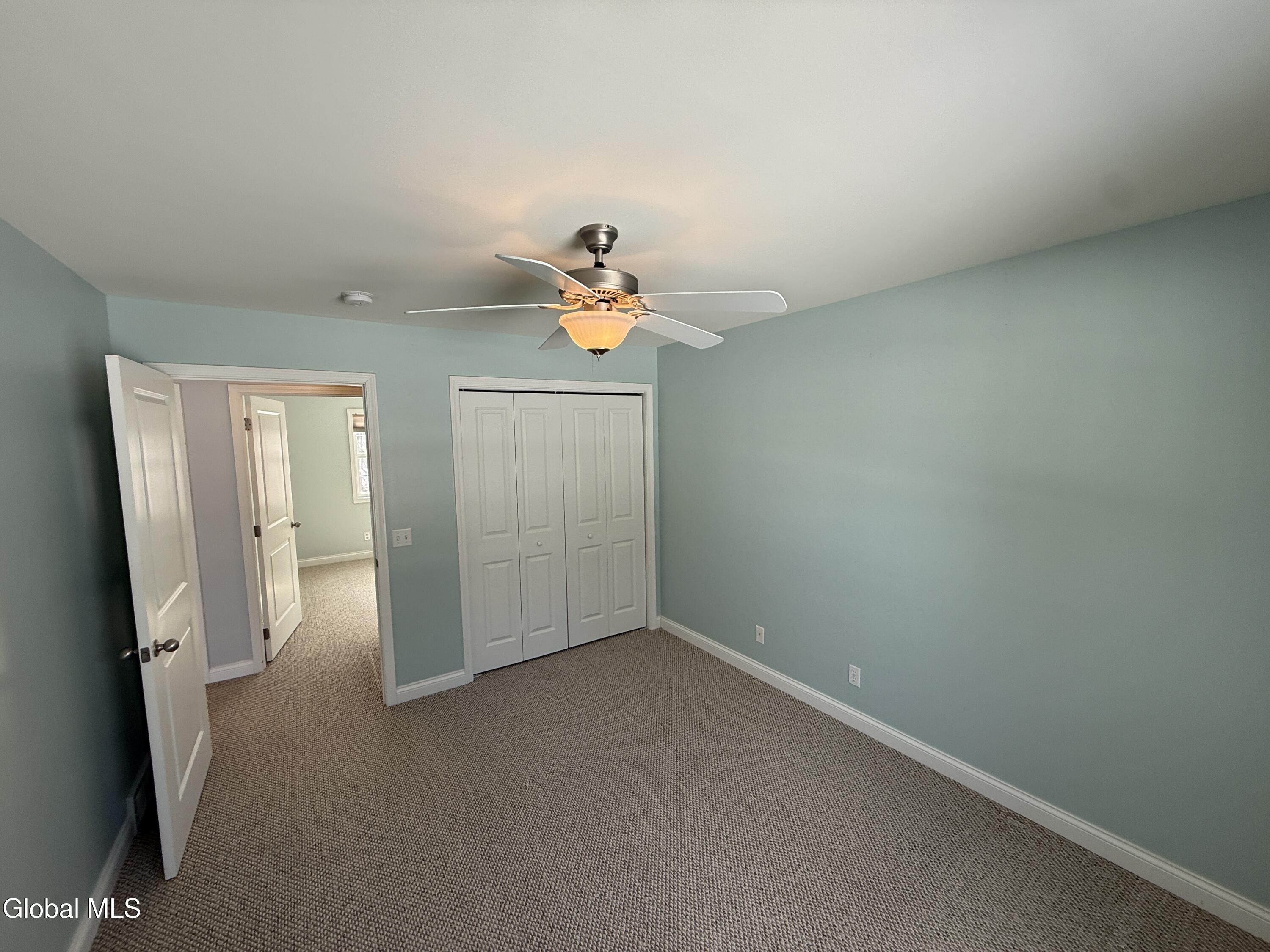 802 Royale Court North Greenbush, NY 12180 - Photo 8 of 30 IMG_5510