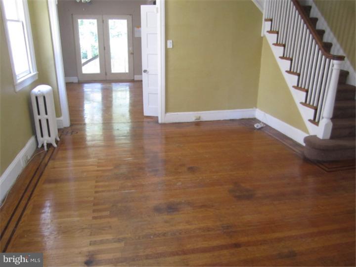 7611 Parkview Road Upper Darby, PA 19082 - Photo 2 of 8