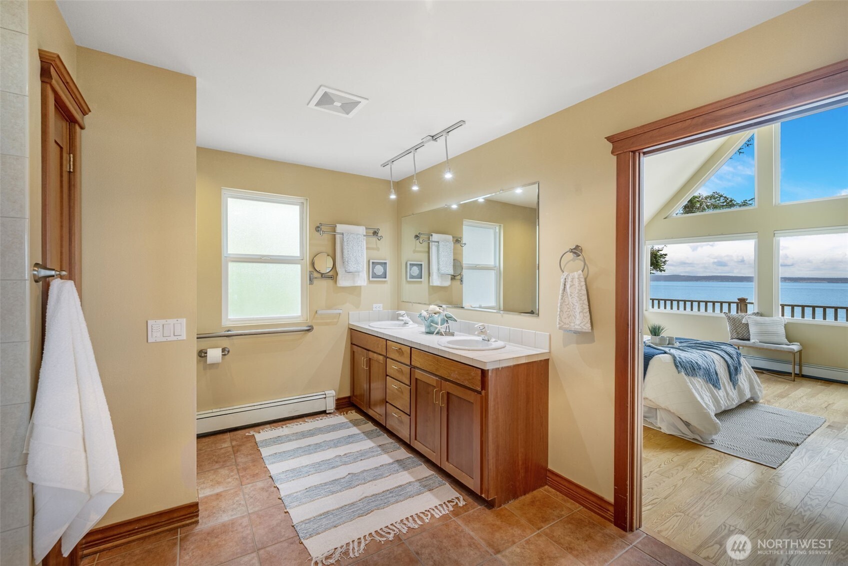 811 Olele Point Road Port Ludlow, WA 98365 - Photo 16 of 40 Gallery Image 16