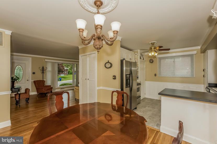 11809 Pittson Road Silver Spring, MD 20906 - Photo 8 of 30 Dining Room