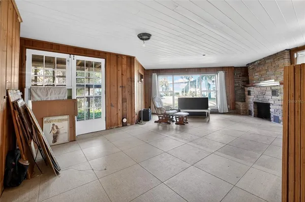 $299,900 | 1630 Riverside Drive, Daytona Beach, FL 32117