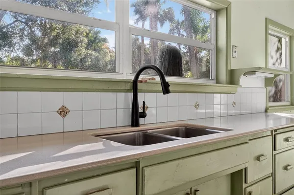 $299,900 | 1630 Riverside Drive, Daytona Beach, FL 32117
