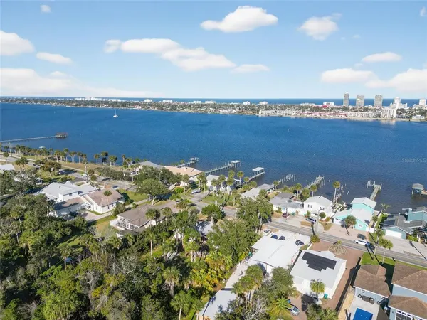 $299,900 | 1630 Riverside Drive, Daytona Beach, FL 32117