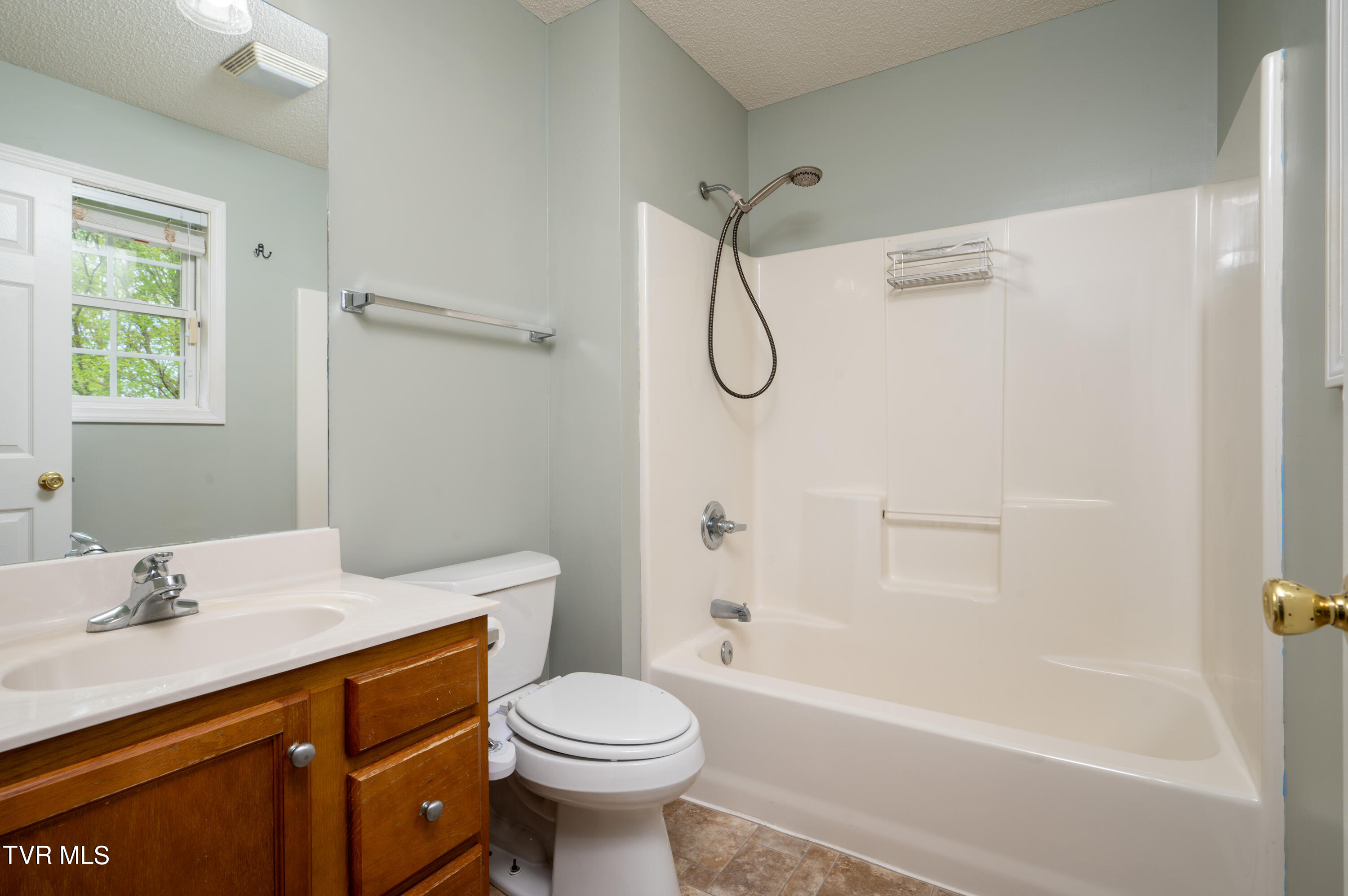 5622 Orebank Road Kingsport, TN 37664 - Photo 17 of 41 Orebank-16