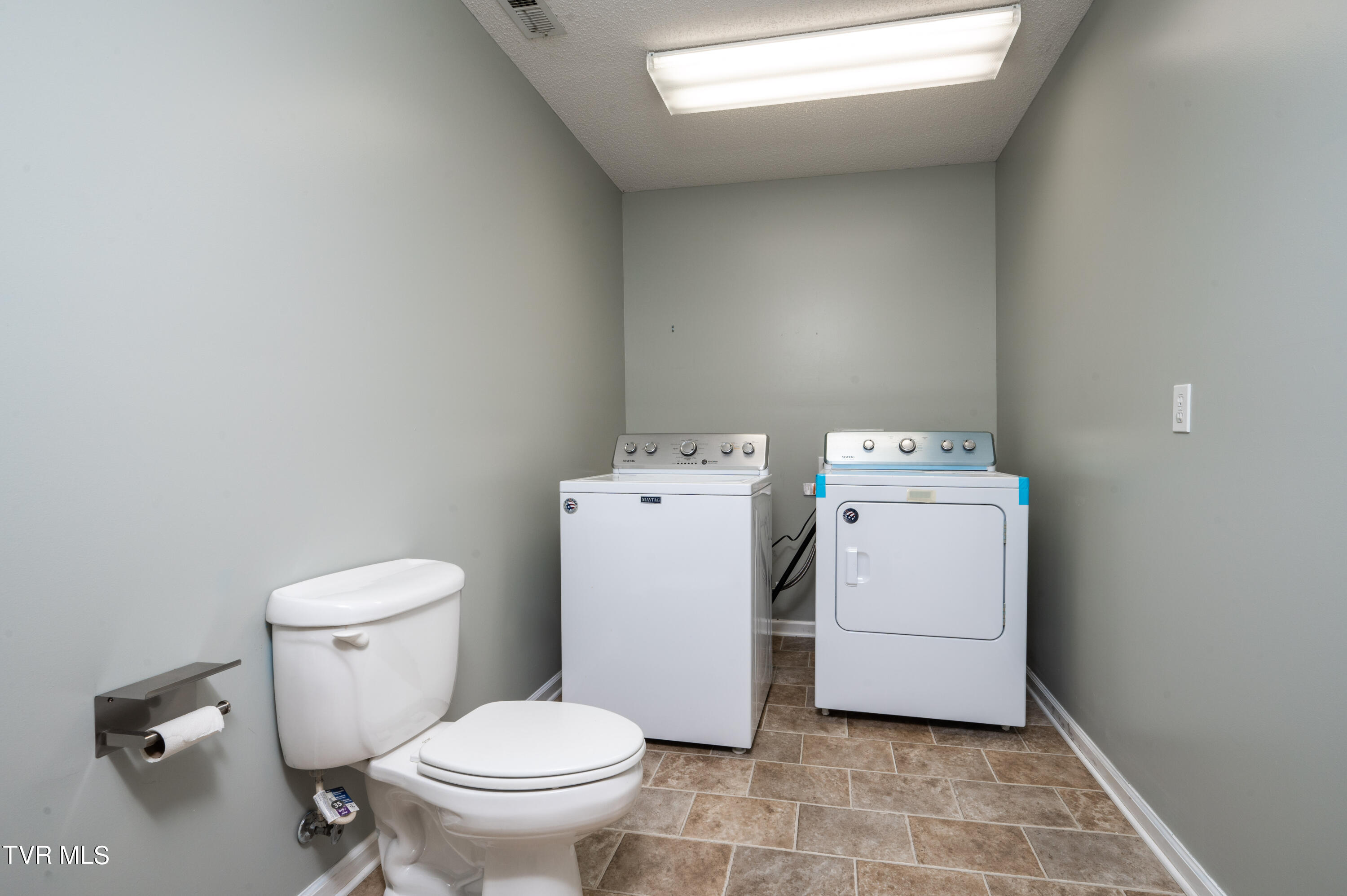5622 Orebank Road Kingsport, TN 37664 - Photo 26 of 41 Orebank-28