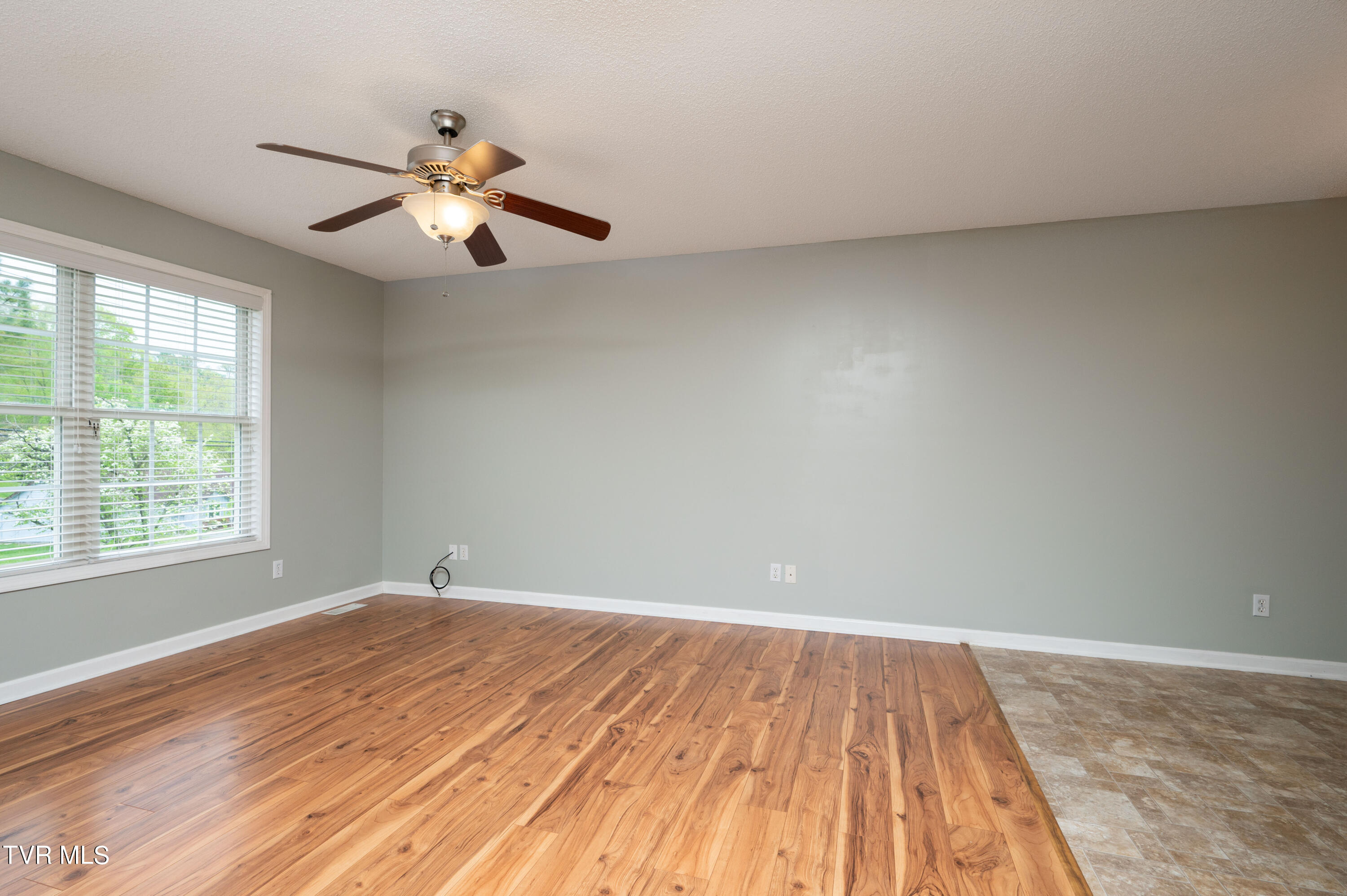 5622 Orebank Road Kingsport, TN 37664 - Photo 5 of 41 Orebank-4