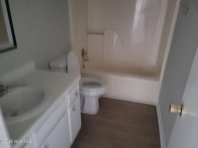 $1,250 | 1918 Buxton Road, Greenville, NC 27858