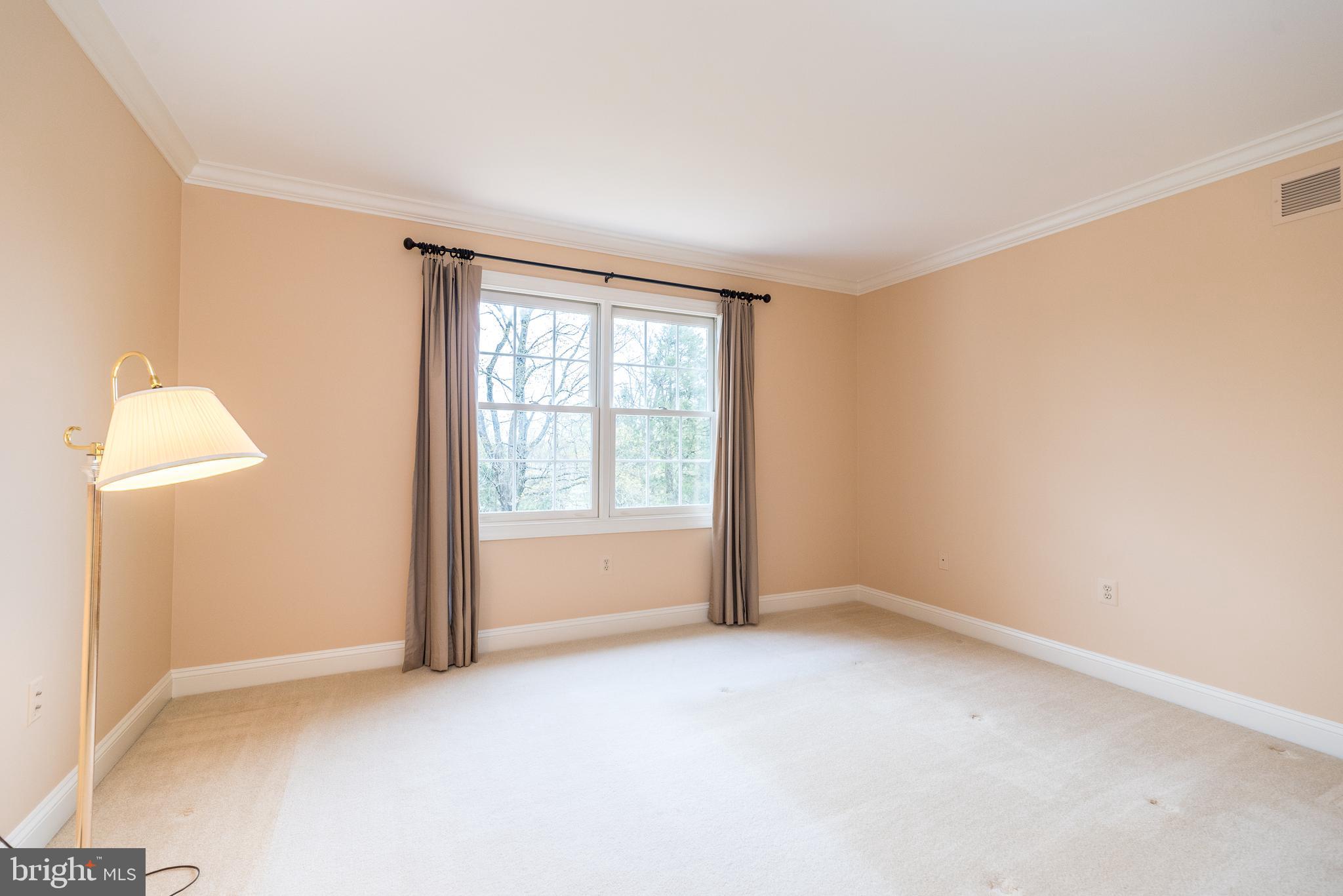 2517 Lockleigh Road Jamison, PA 18929 - Photo 45 of 72 an empty room with windows