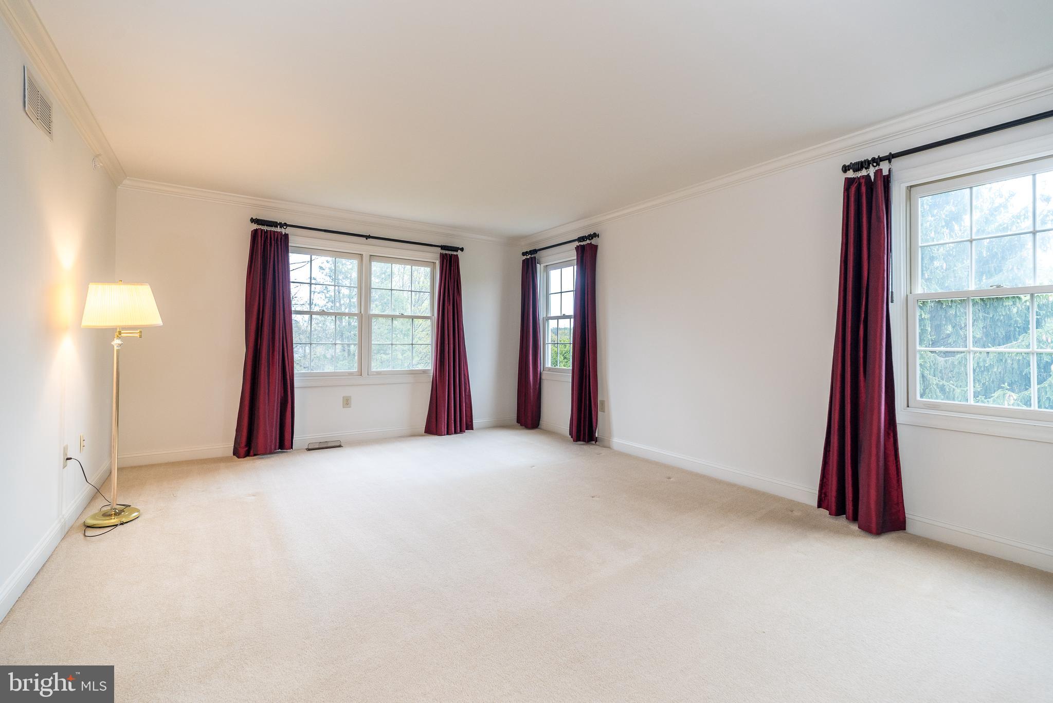 2517 Lockleigh Road Jamison, PA 18929 - Photo 50 of 72 an empty room with windows