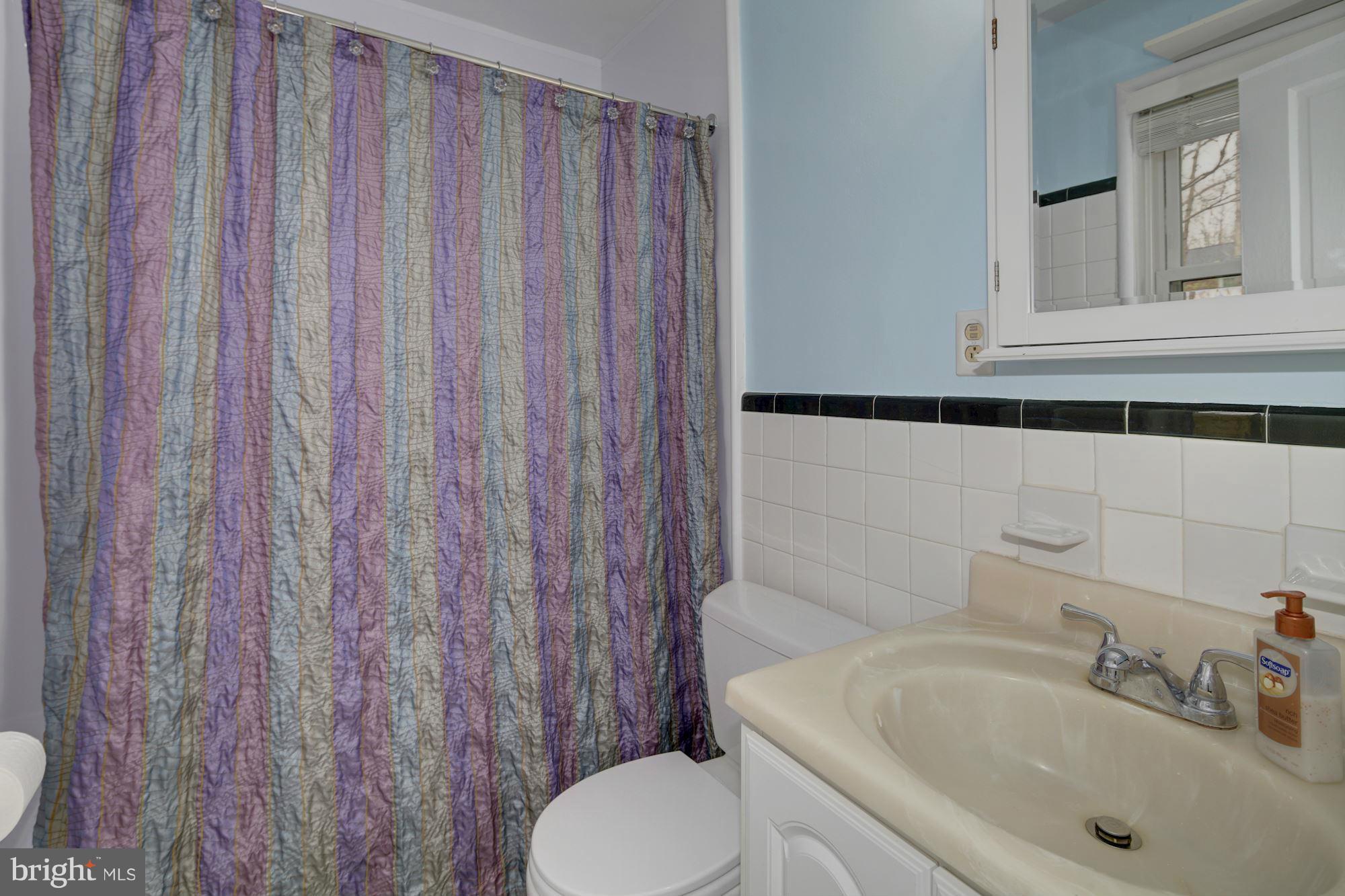 8627 Geren Road, Unit 294 Silver Spring, MD 20901 - Photo 15 of 26 Bath