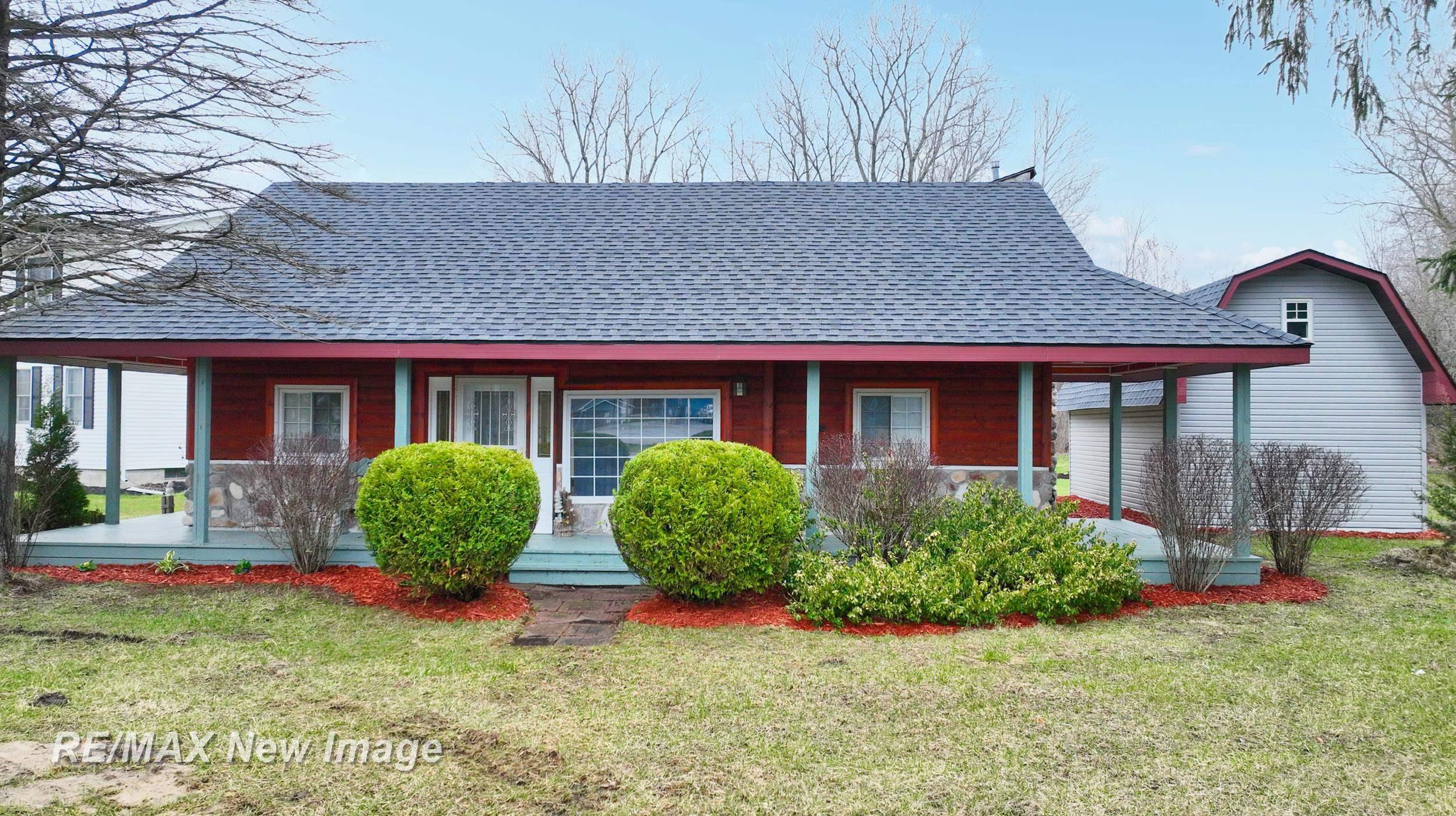 13280 North Saginaw Road Clio, MI 48420 - Photo 1 of 41