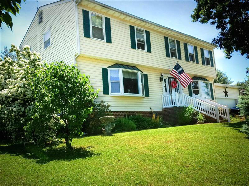 1670 Millbridge Road Salem, VA 24153 - Photo 1 of 47 FrontofHouse