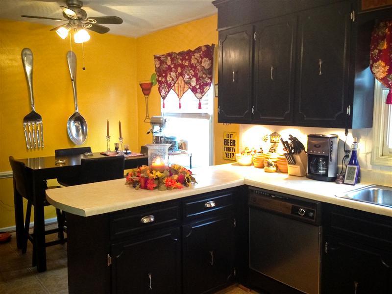 1670 Millbridge Road Salem, VA 24153 - Photo 21 of 47 Kitchen 5