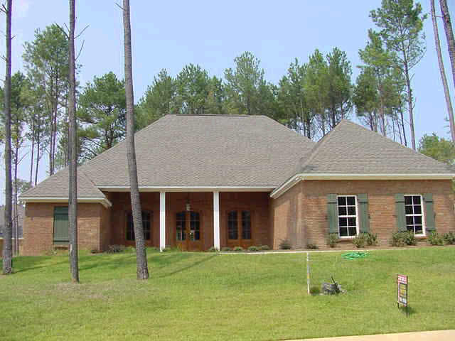 392 Kingsbridge Road Madison, MS 39110 - Photo 1 of 1 Photo 1