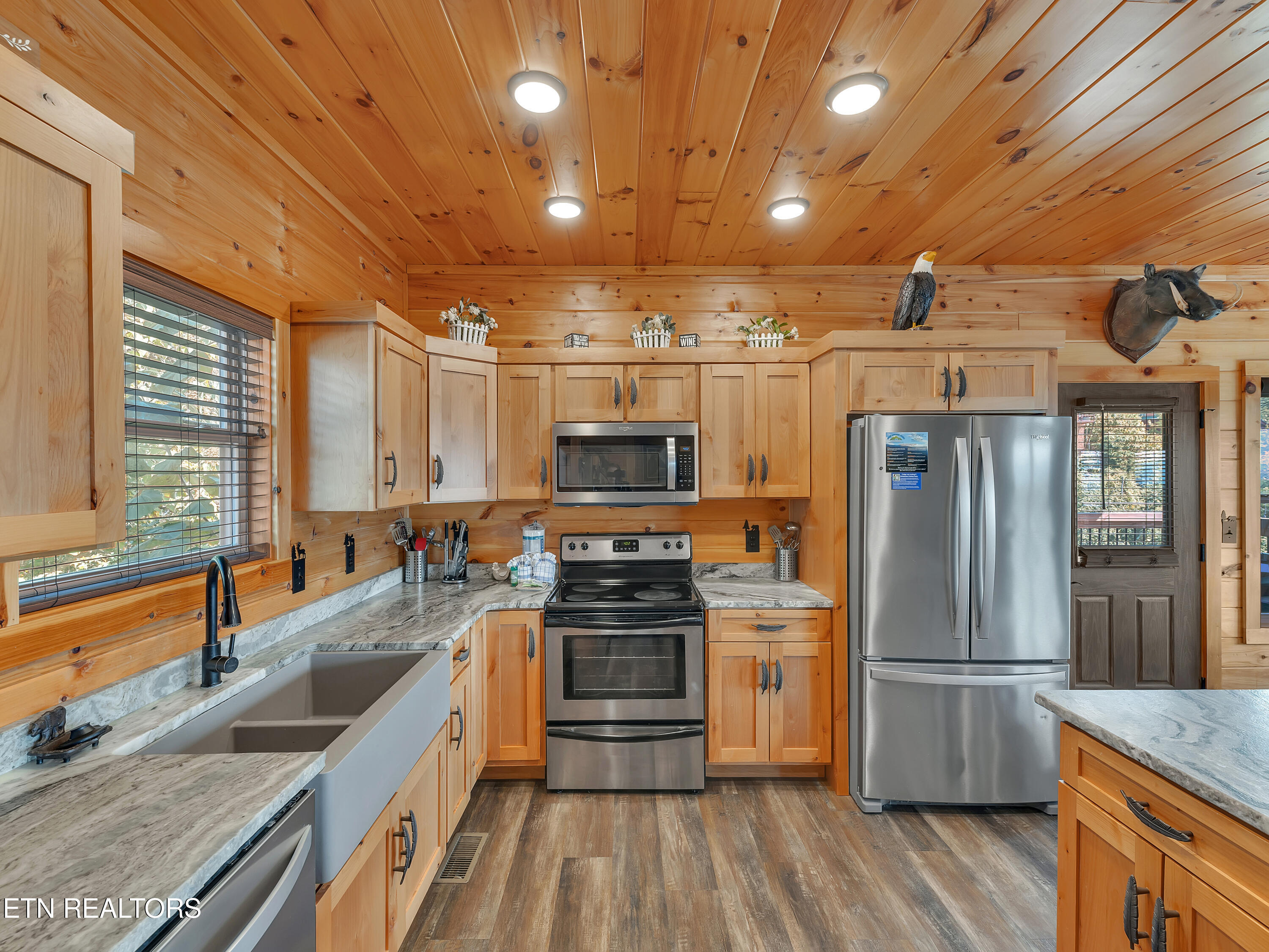1876 Billard Way Sevierville, TN 37876 - Photo 22 of 44 10_20