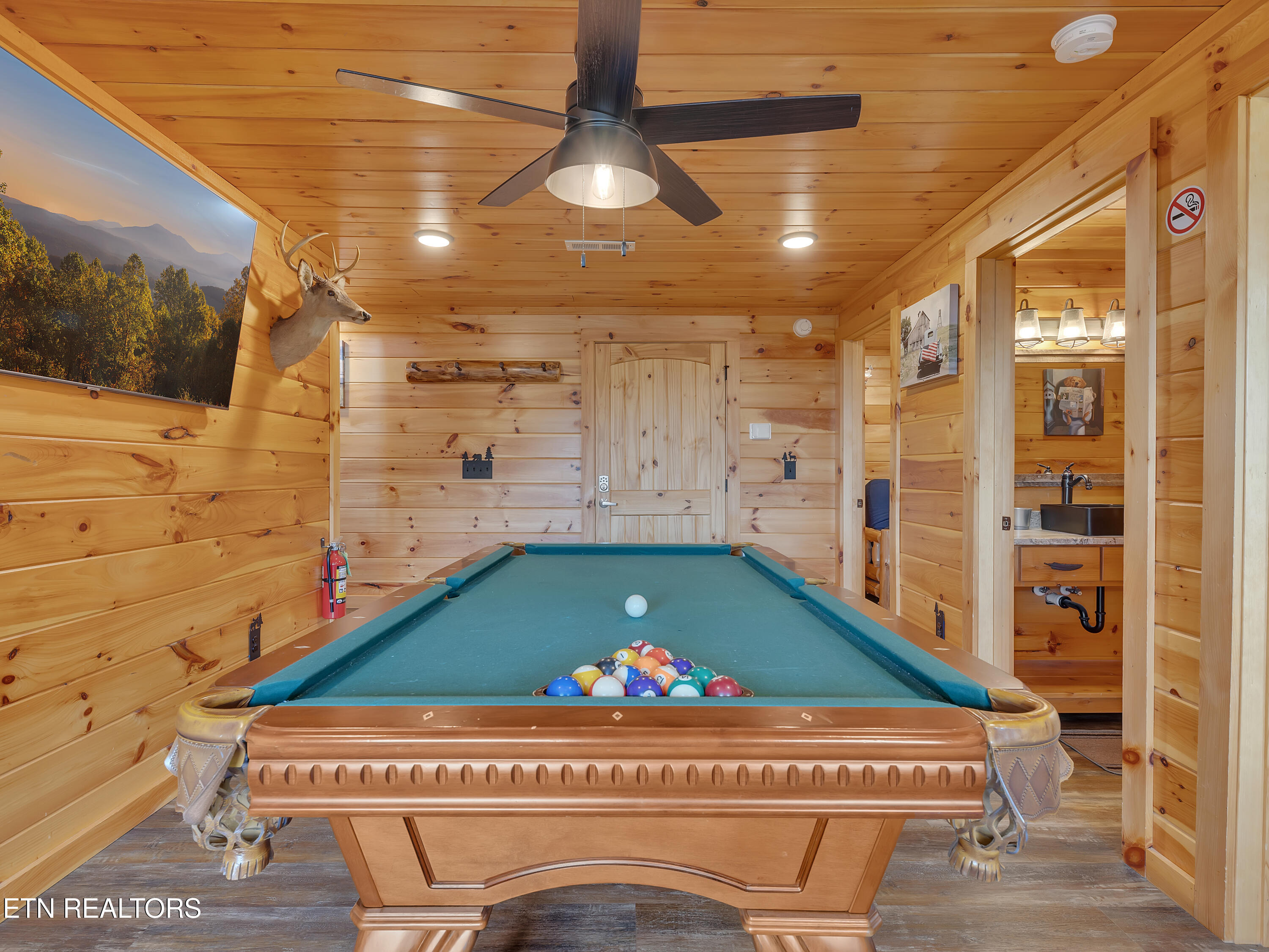 1876 Billard Way Sevierville, TN 37876 - Photo 37 of 44 25_49