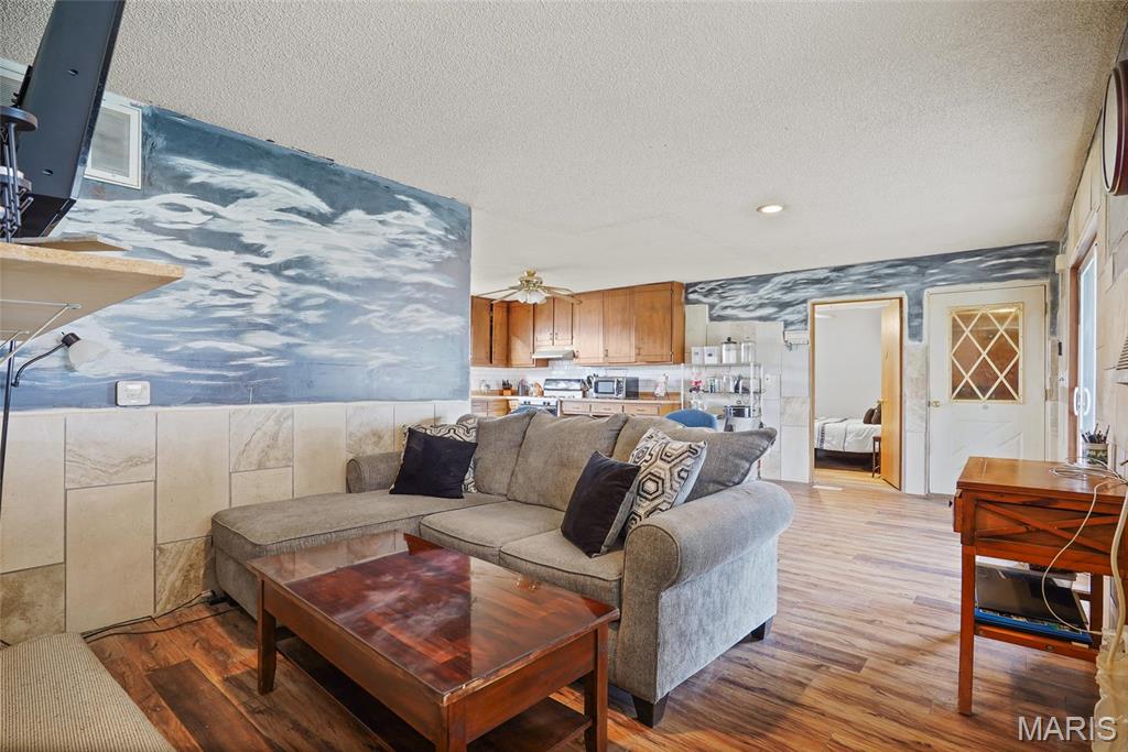 23425 North Everett Carr Road Clark, MO 65243 - Photo 21 of 35