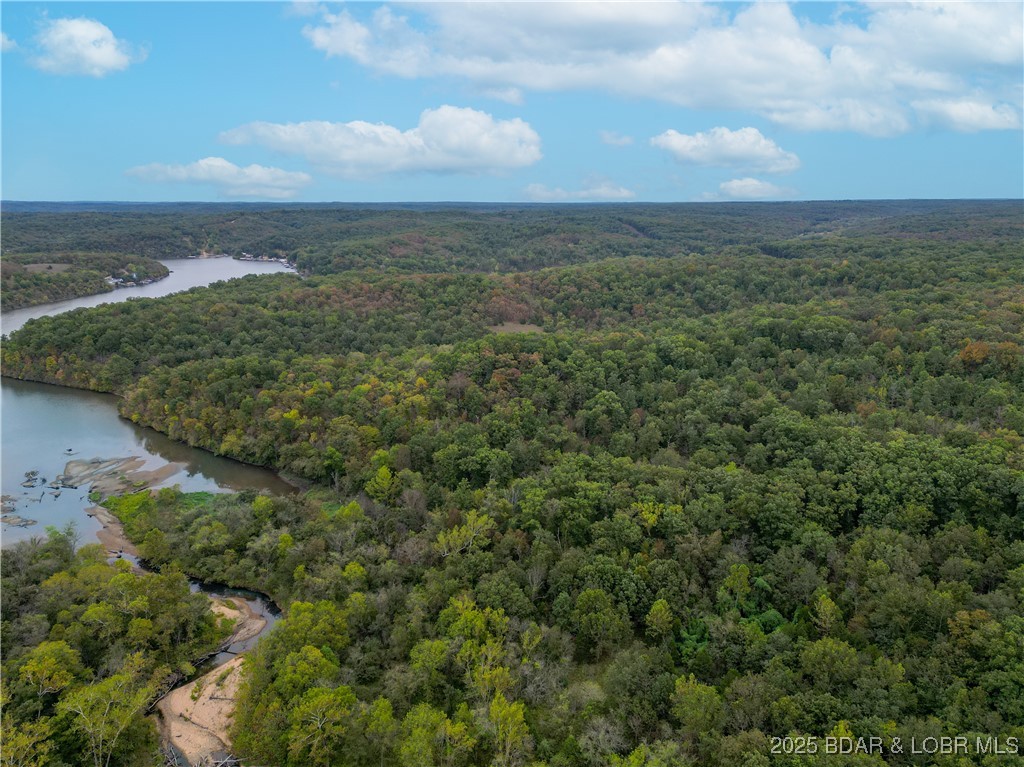5 State Road Edwards, MO 65326 - Photo 3 of 17
