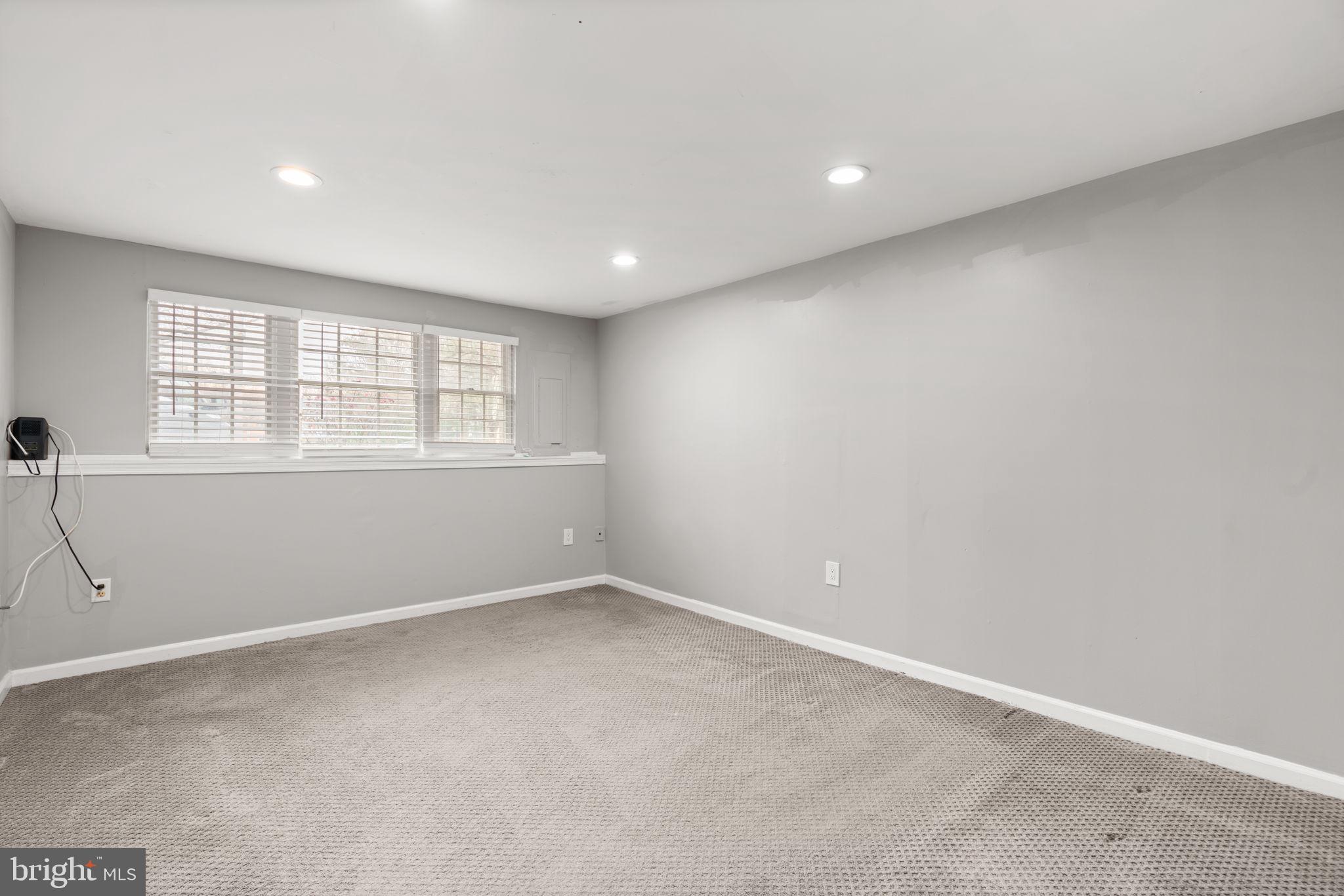 9339 Kendal Circle Laurel, MD 20723 - Photo 23 of 28