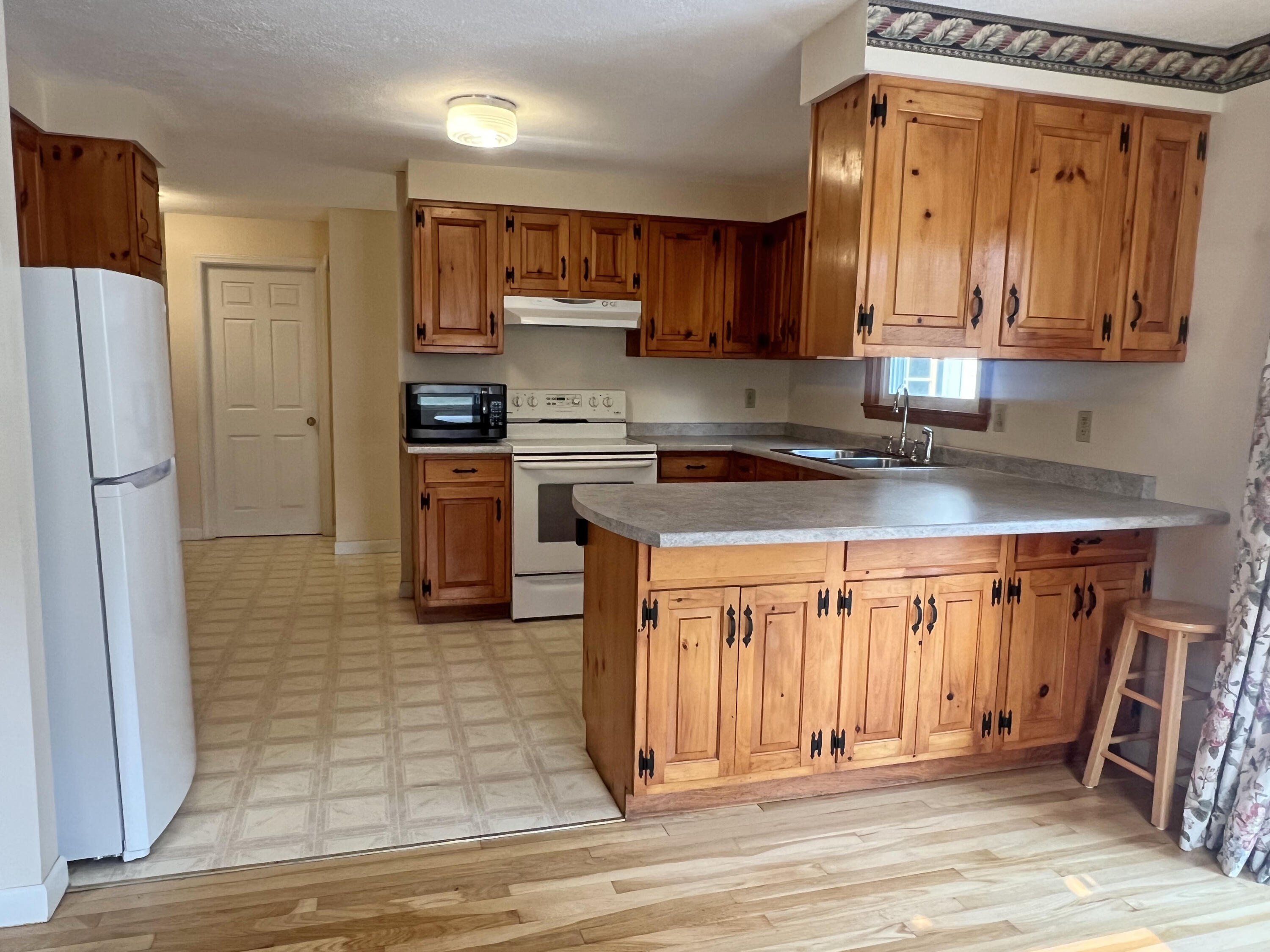 5 Spindle Road Ellsworth, ME 04605 - Photo 4 of 8 4