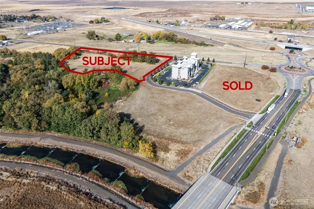 a view of outdoor space with signage