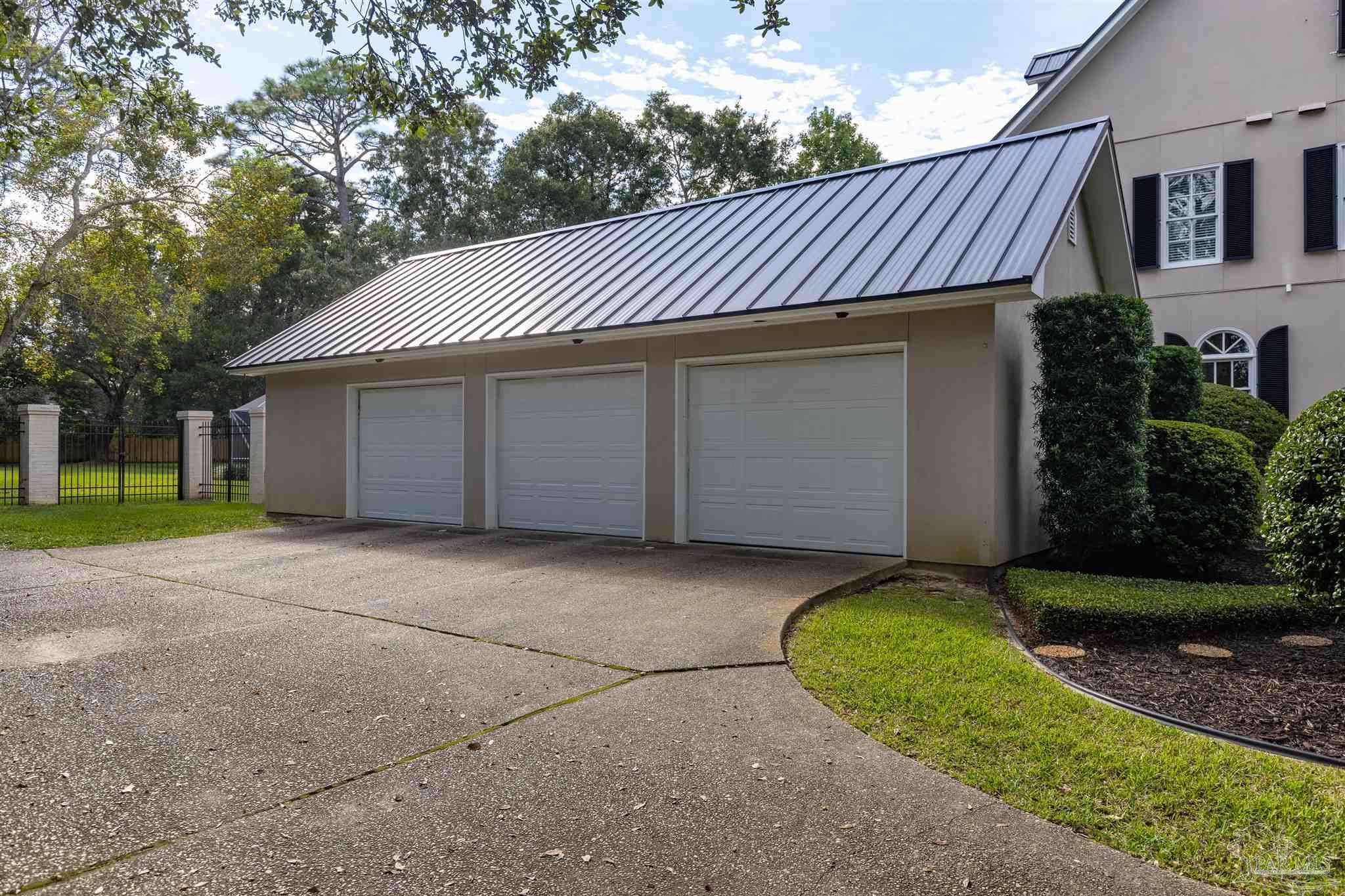 4541 Canopy Road Pensacola, FL 32504 - Photo 38 of 43 Gallery Image 38