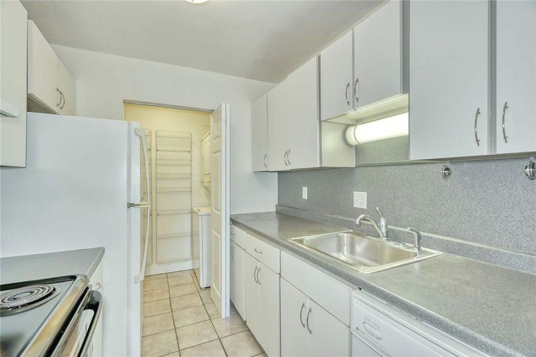 1400 Unit 501 East Avenue, Unit UN501 Rochester, NY 14610 - Photo 17 of 24