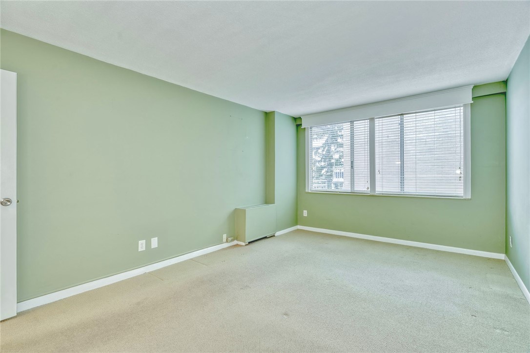 1400 Unit 501 East Avenue, Unit UN501 Rochester, NY 14610 - Photo 4 of 24