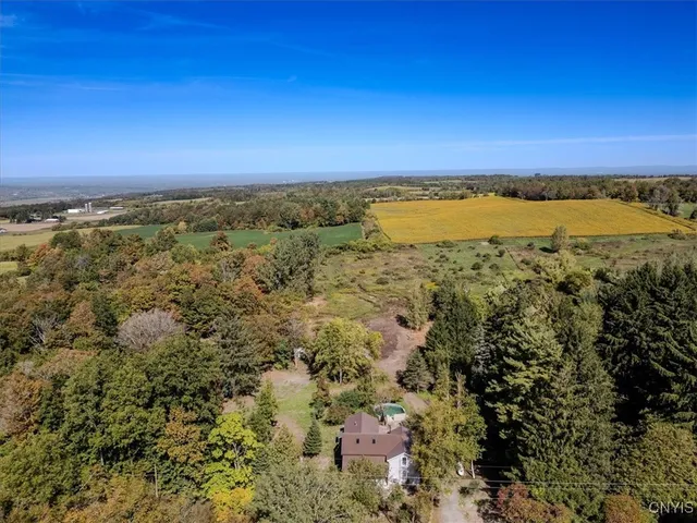 $309,900 | 6681 Mosquito Point Road, Stockbridge, NY 13409