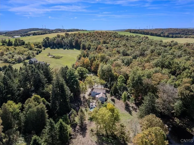 $309,900 | 6681 Mosquito Point Road, Stockbridge, NY 13409