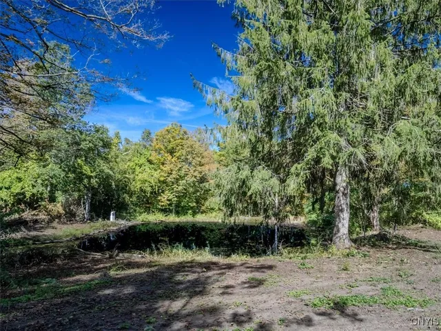 $309,900 | 6681 Mosquito Point Road, Stockbridge, NY 13409