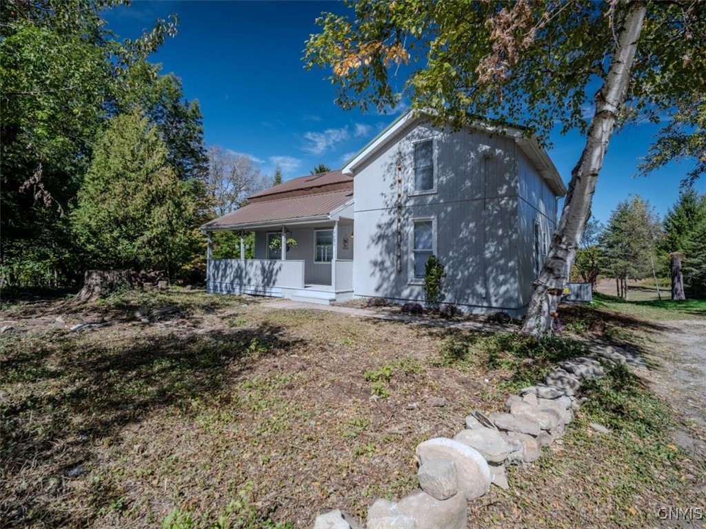 6681 Mosquito Point Road Stockbridge, NY 13409 - Photo 4 of 42