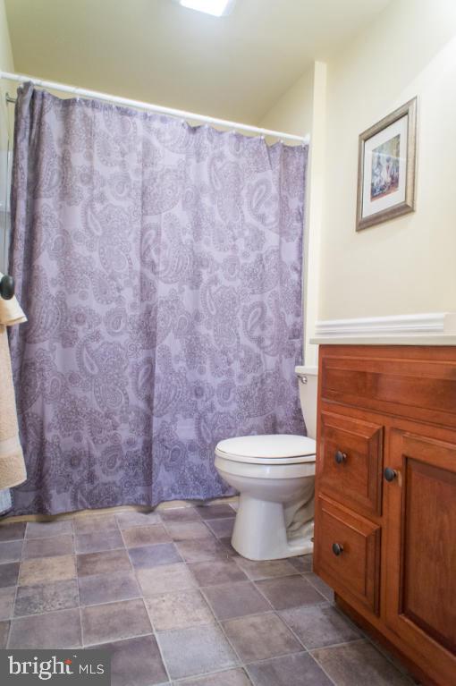 1521 Robert Road Lancaster, PA 17601 - Photo 9 of 29 Gallery Image 9