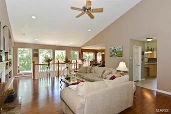 608 Meramec View Drive Eureka, MO 63025 - Photo 4 of 47