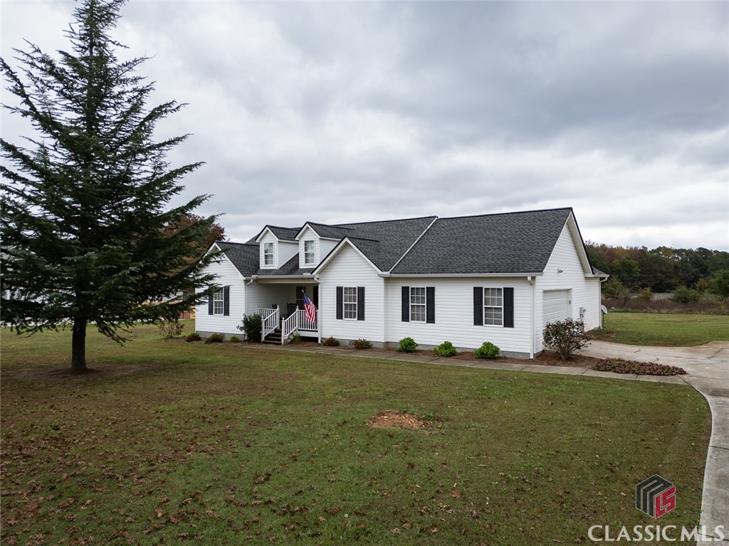 128 Queens Cemetery Road Good Hope, GA 30641 - Photo 1 of 47
