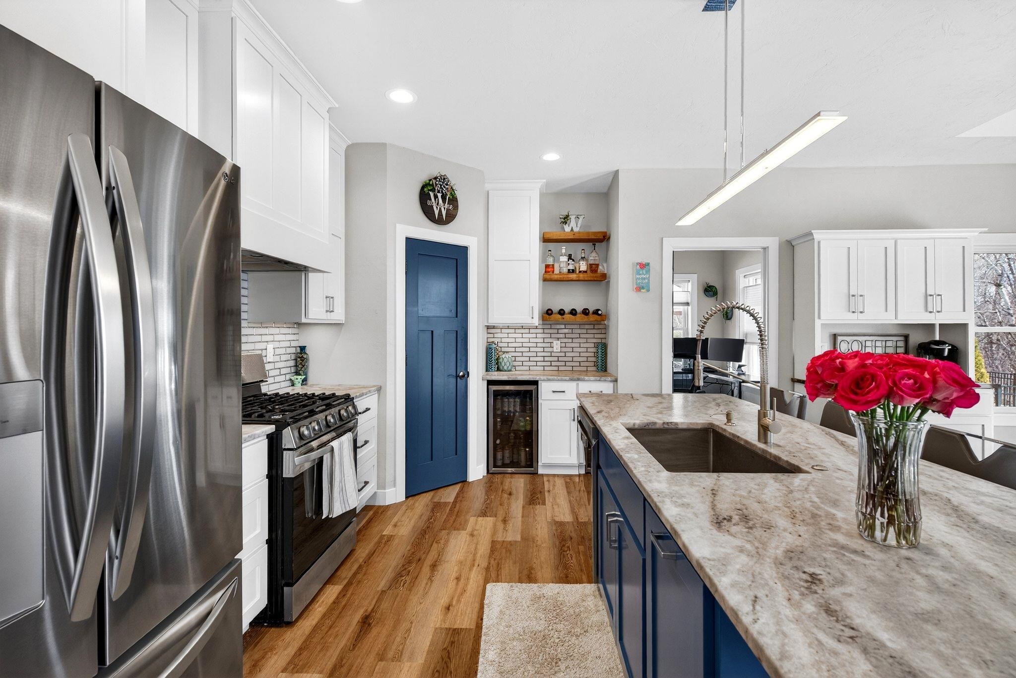 4804 North Vincent Drive Appleton, WI 54913 - Photo 13 of 49