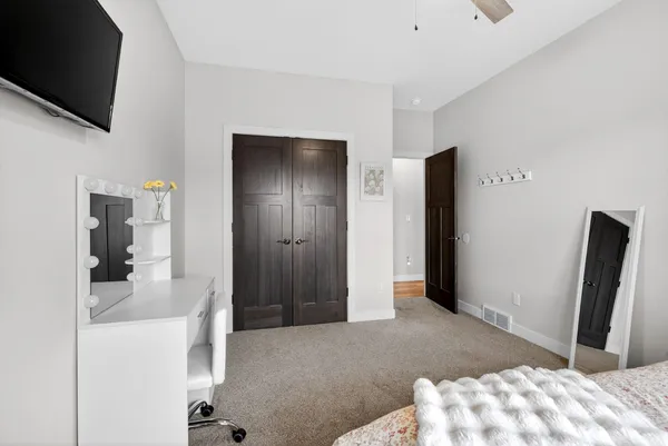 $529,900 | 4804 North Vincent Drive, Appleton, WI 54913