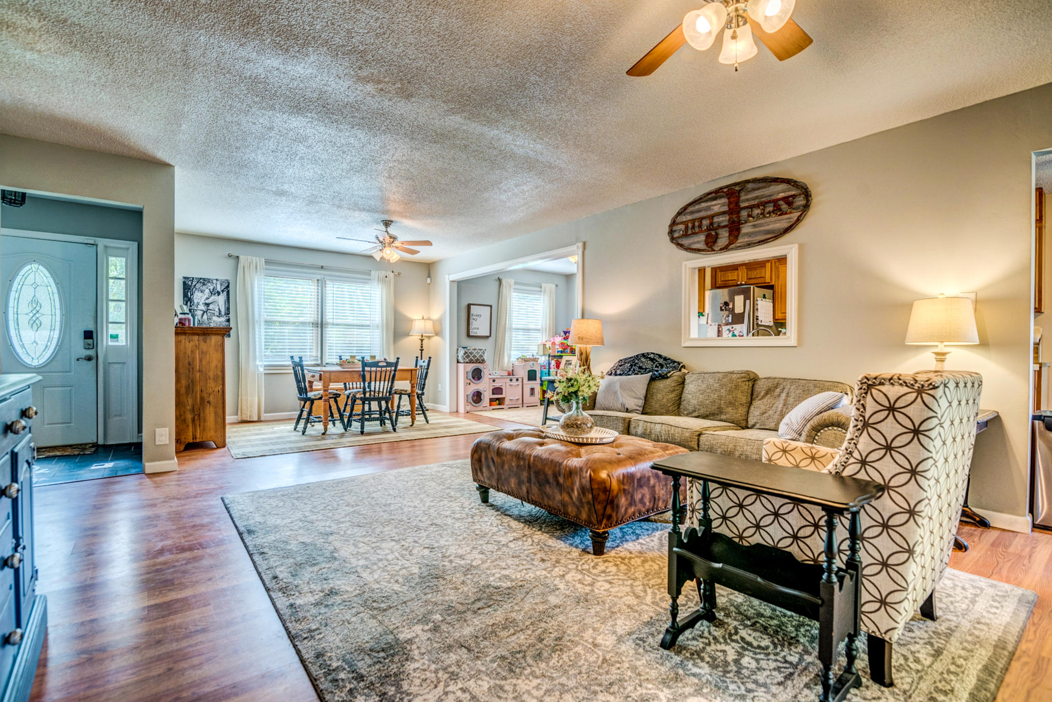 113 Spring Street Summerville, SC 29485 - Photo 2 of 24 113 Spring-18