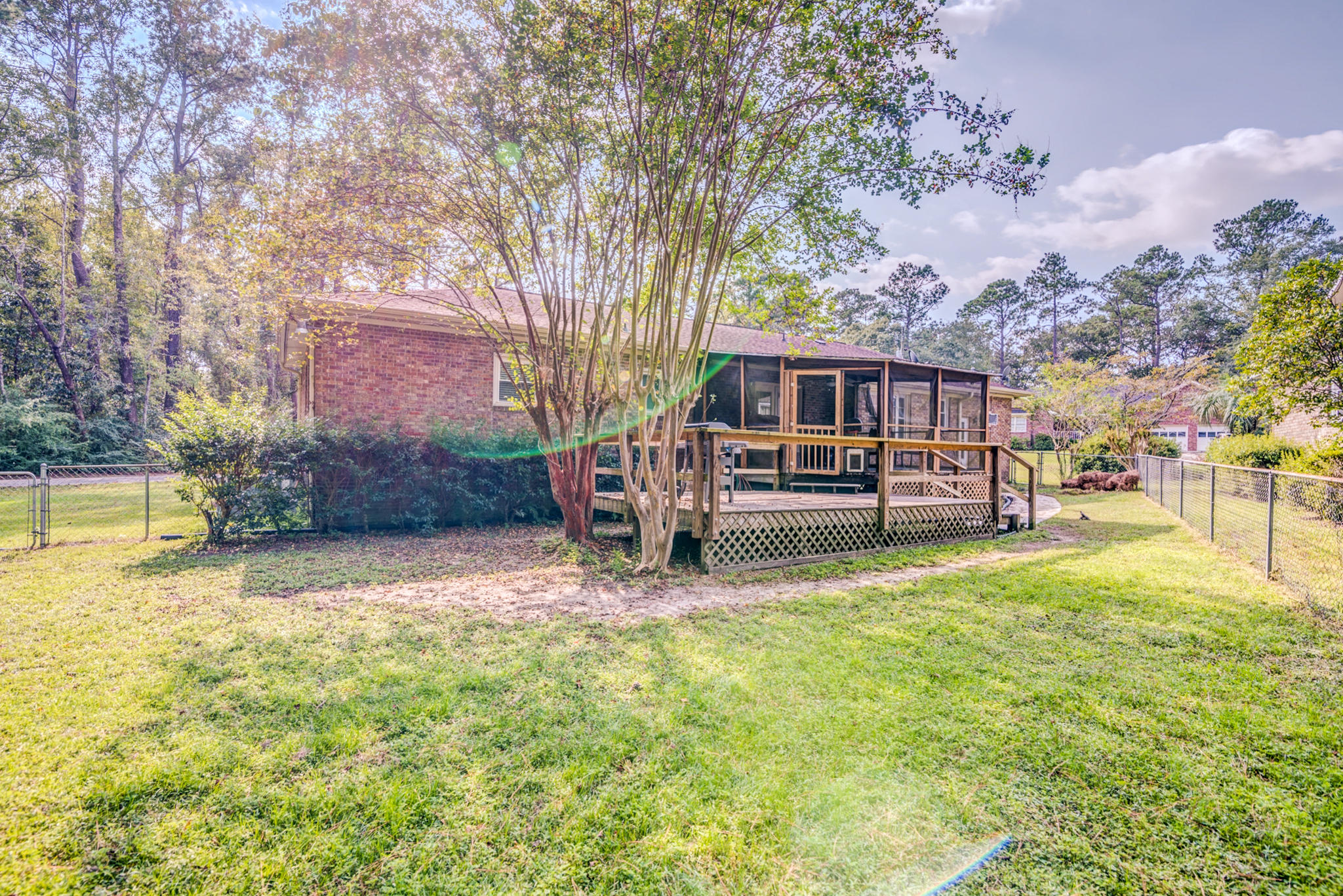 113 Spring Street Summerville, SC 29485 - Photo 12 of 24 113 Spring-23