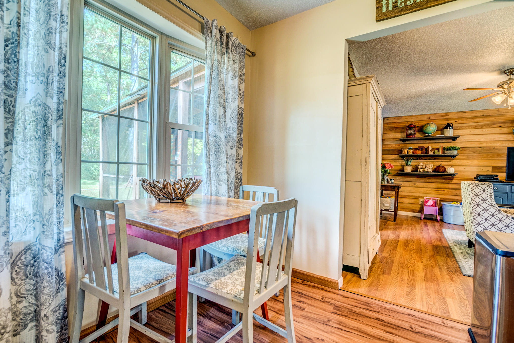 113 Spring Street Summerville, SC 29485 - Photo 15 of 24 113 Spring-16