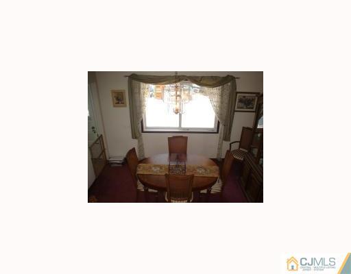 10 Woodlawn Road Somerset, NJ 08873 - Photo 6 of 7 Gallery Image 6