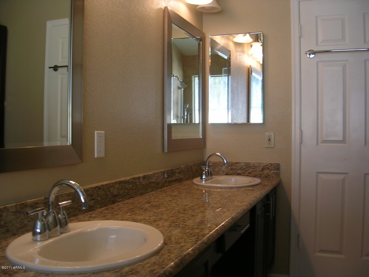 Dual Sinks in Master Bath