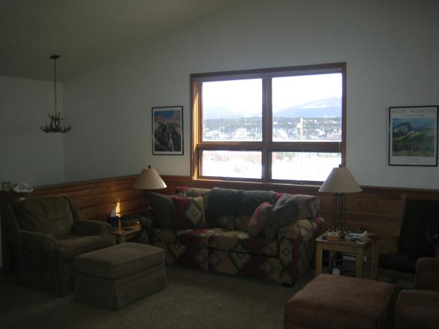 245 Carriage Road, Unit 2 Fraser, CO 80442 - Photo 3 of 8 Living Room