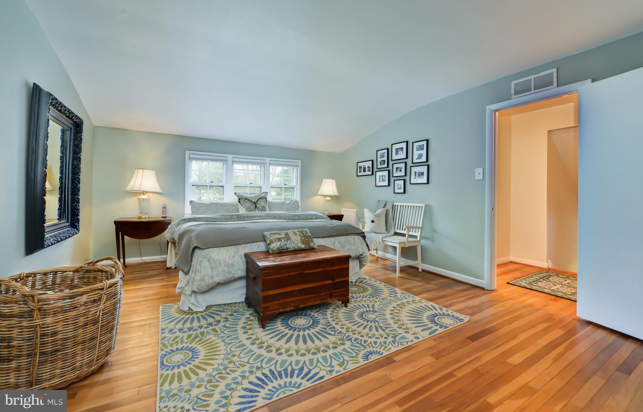 2011 Rampart Drive Alexandria, VA 22308 - Photo 22 of 30 Bedroom