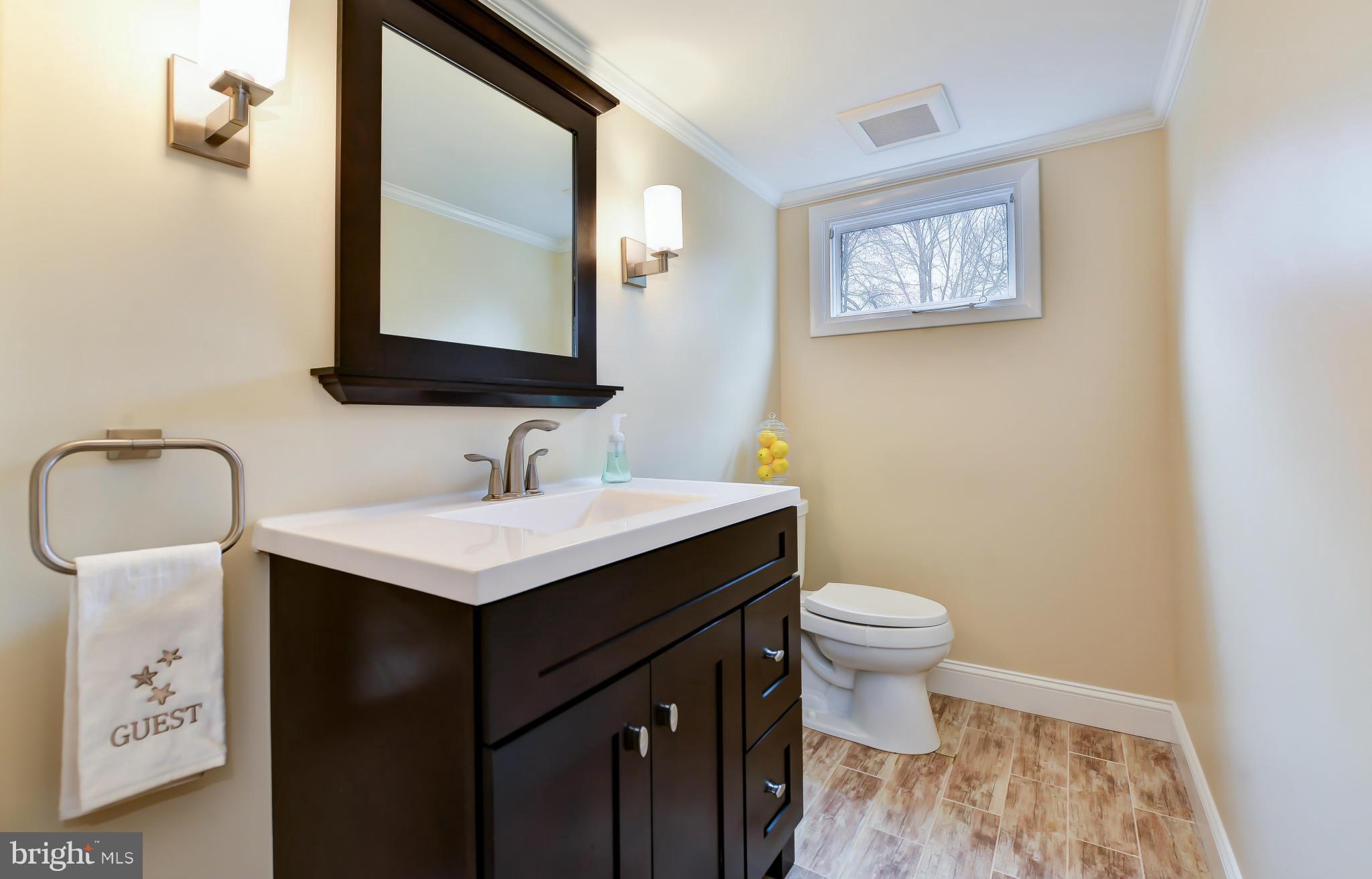 2011 Rampart Drive Alexandria, VA 22308 - Photo 26 of 30 Bedroom