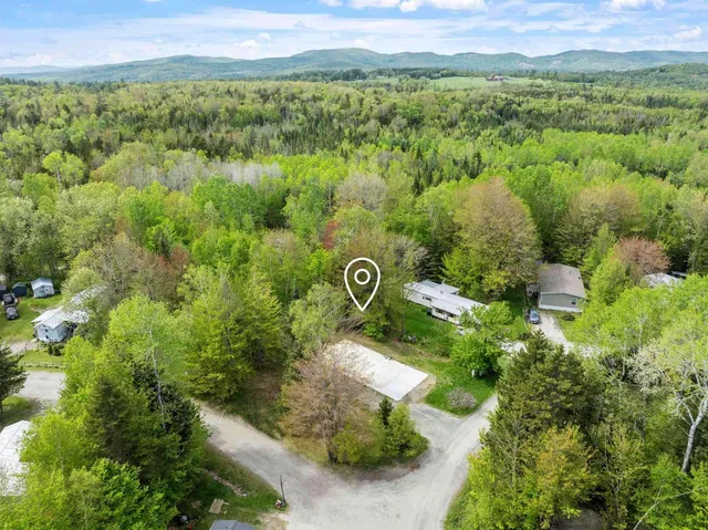 $179,000 | 16 3rd Street, Bethlehem, NH 03574