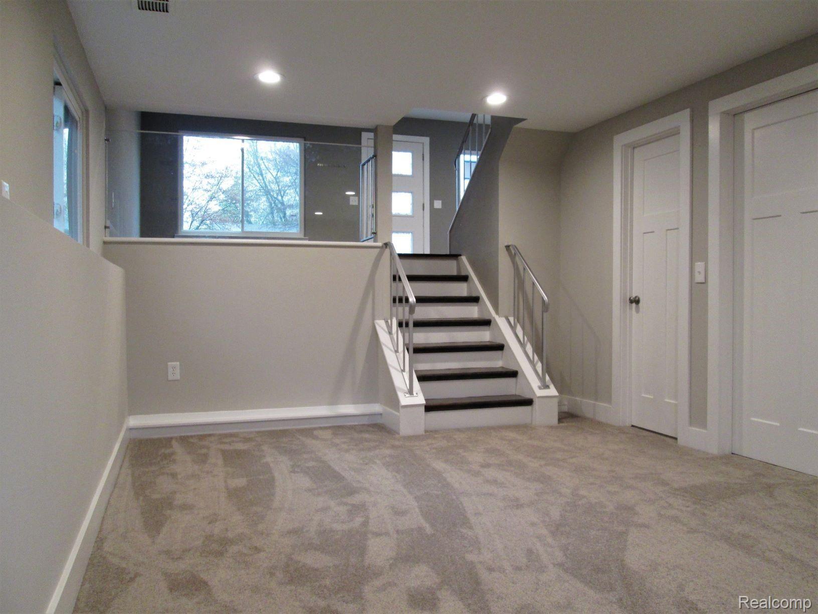 1907 Princeton Road Berkley, MI 48072 - Photo 15 of 27 pr-fr3.JPG